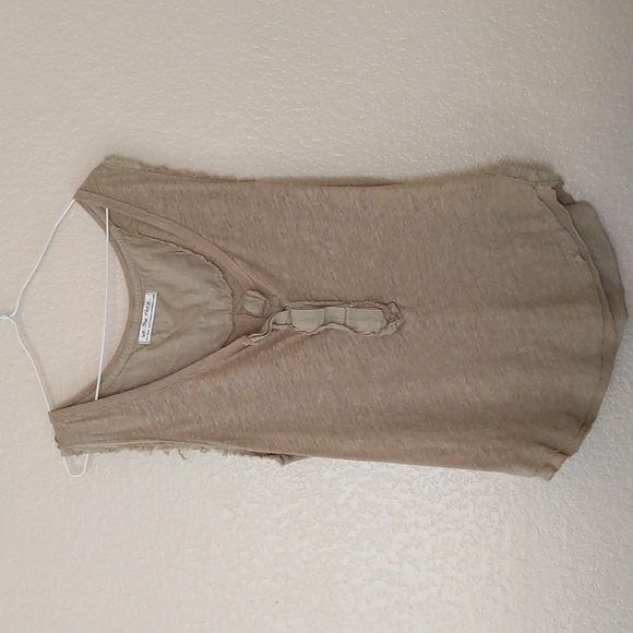 Free People - Picture 2 of 3